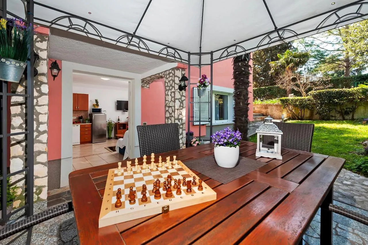 Apartment & Rooms Graciela Rovinj 3*,
